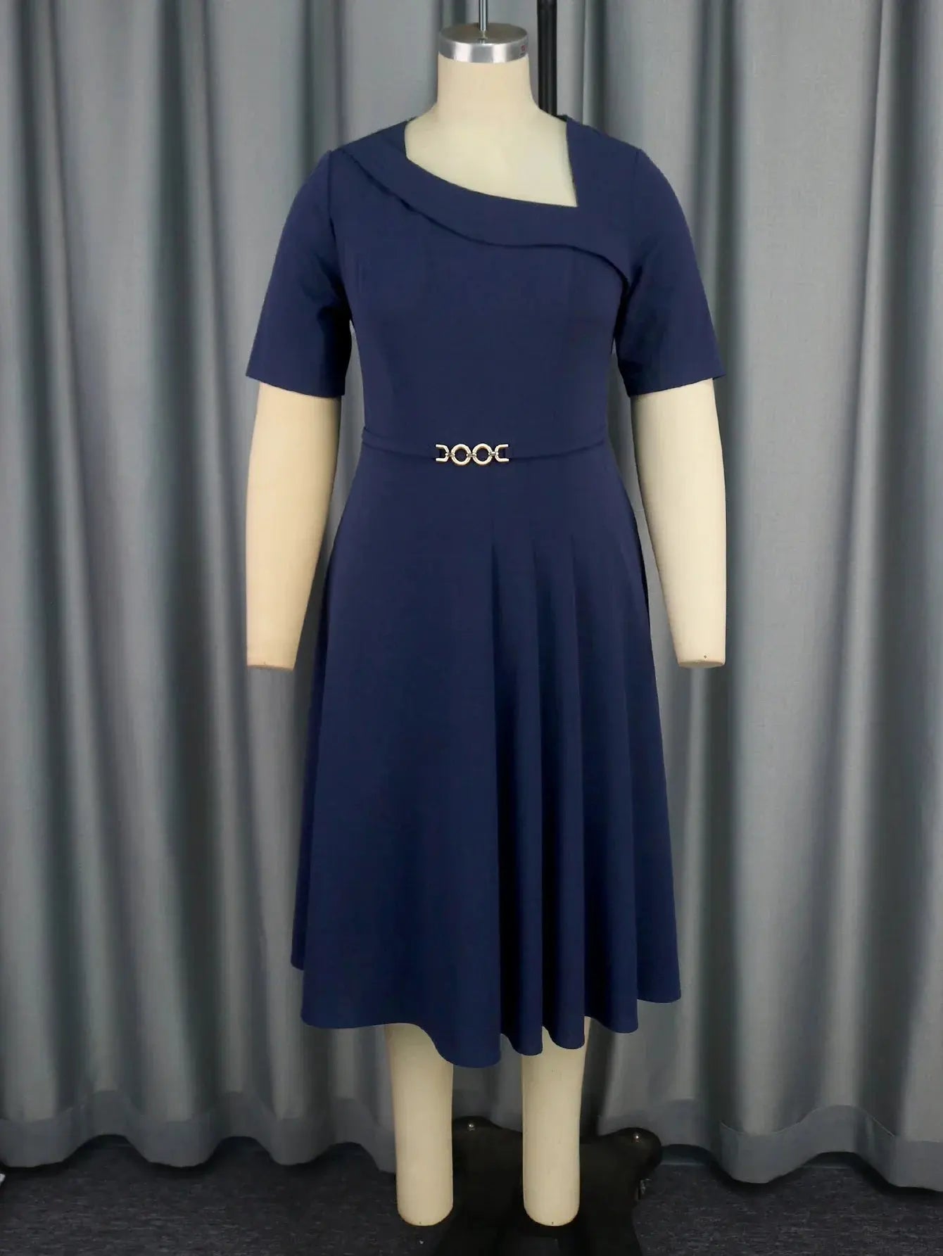 Elegant Women's Party Dress V-neck Pleated Hem Simple Mid Waist Commuting Dress Daily Casual Short Sleeved Solid Color Dresses FZwear