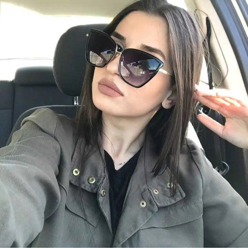 FZ Vintage Cat Eye Retro Round Metal Frame Sunglasses - FZwear