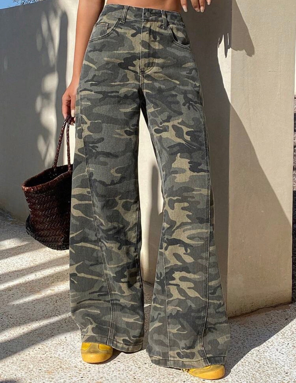 FZ Women's Loose Straight Leg Camouflage Casual Denim Pants