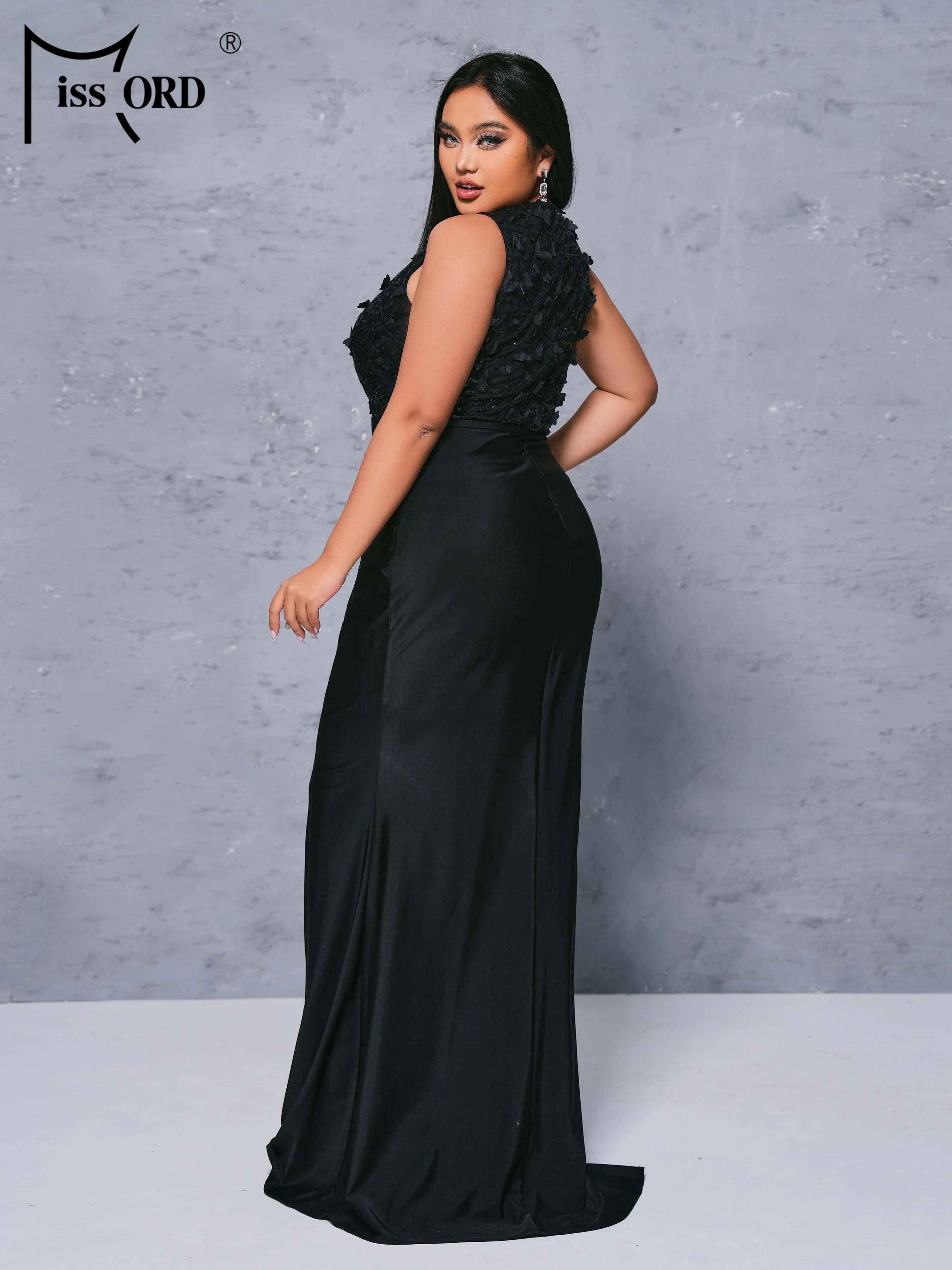 FZ Women's Plus Size Round Neck Sleeveless Panel Black Mermaid Evening Dress\