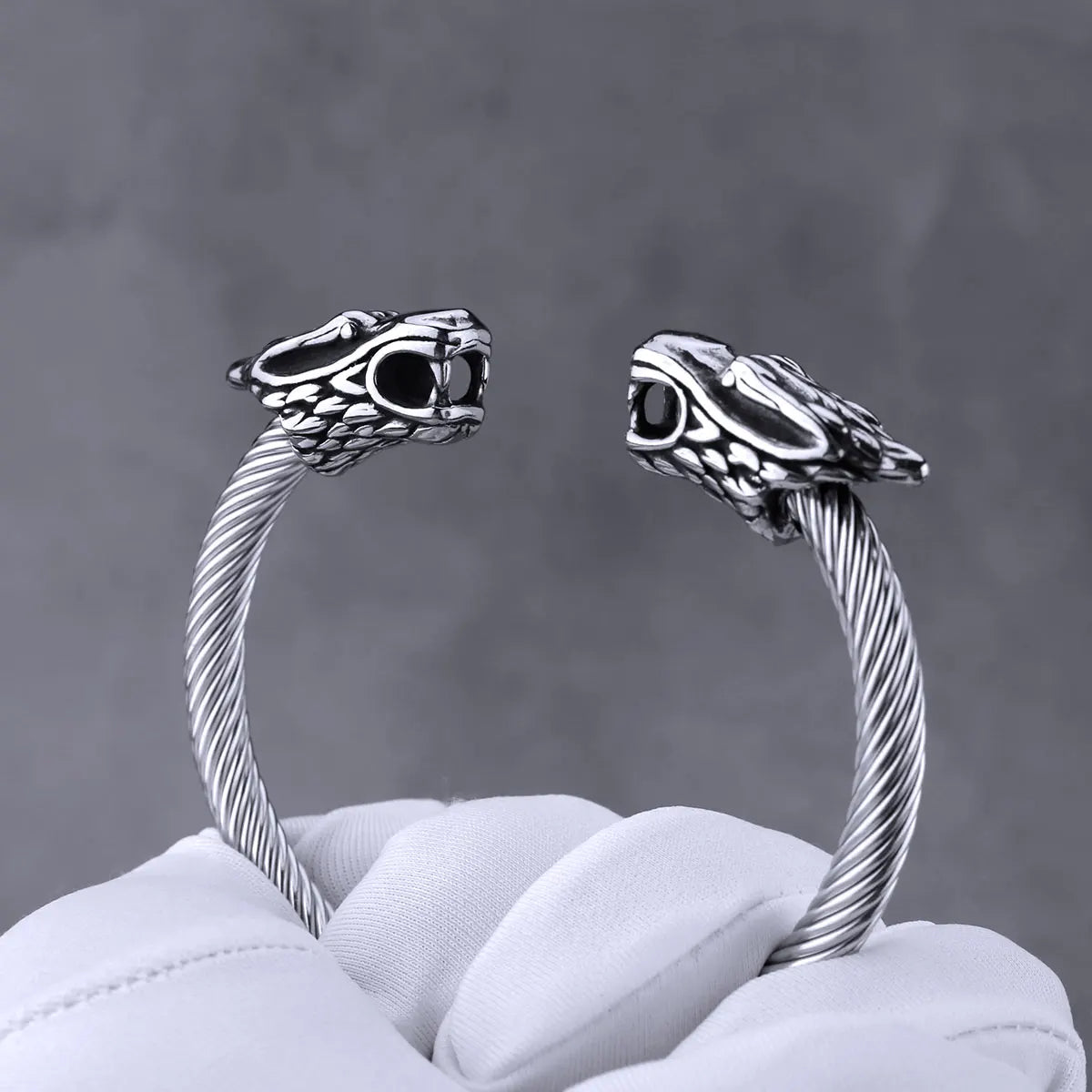 FZ Stainless Steel Vintage Viking Wolf Head Cuff Arm Bracelet - FZwear