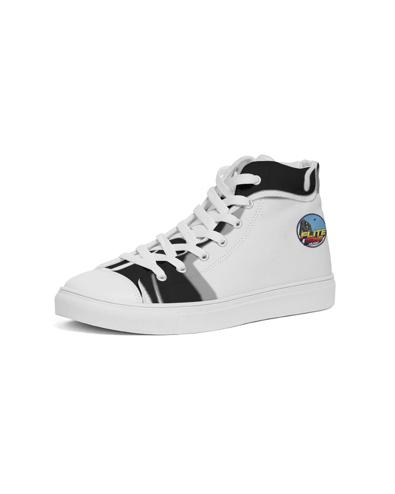 the white bull women's hightop canvas shoe