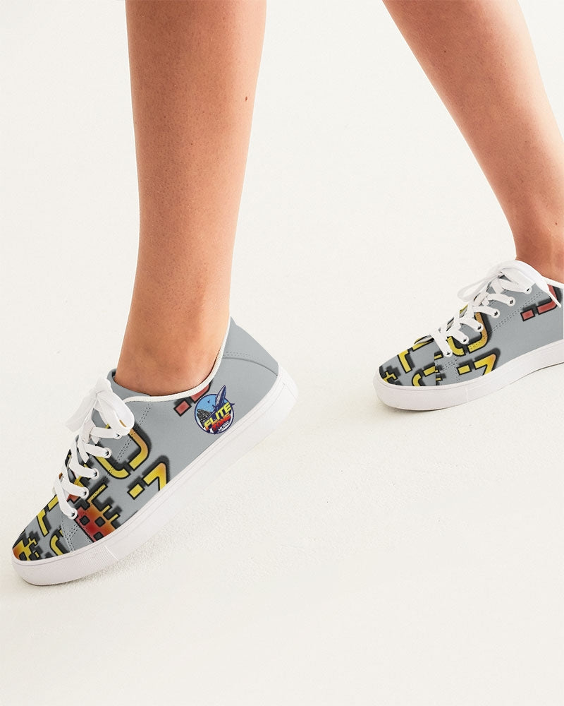 flying grey women's faux-leather sneaker