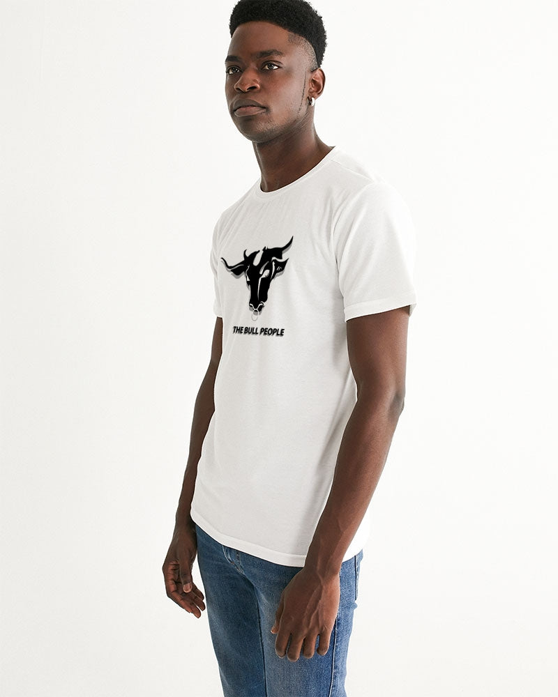 the white bull men's graphic tee