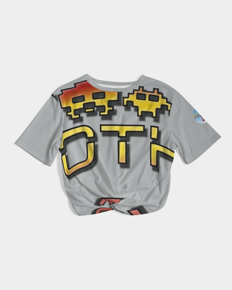 grey zone women's twist-front cropped tee