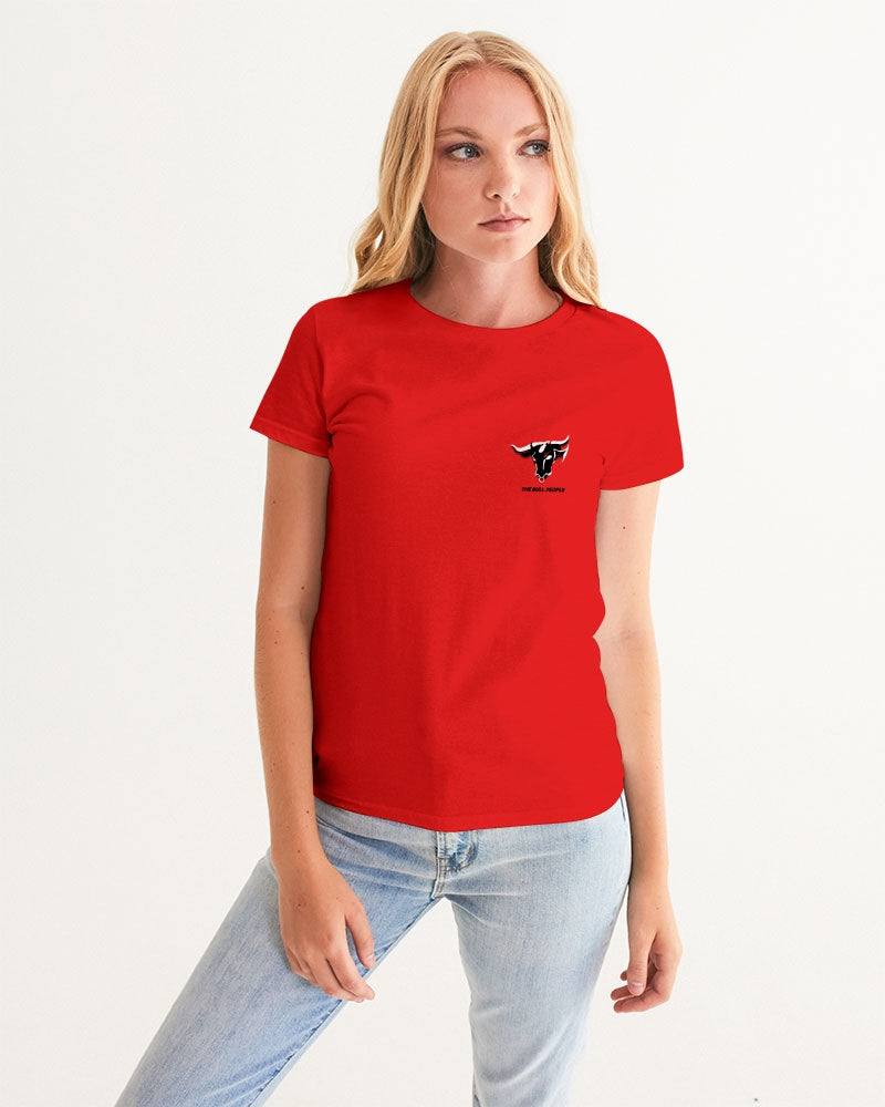 the white bull women's graphic tee