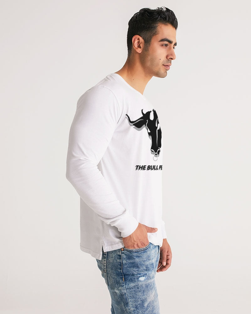 the white bull men's long sleeve tee