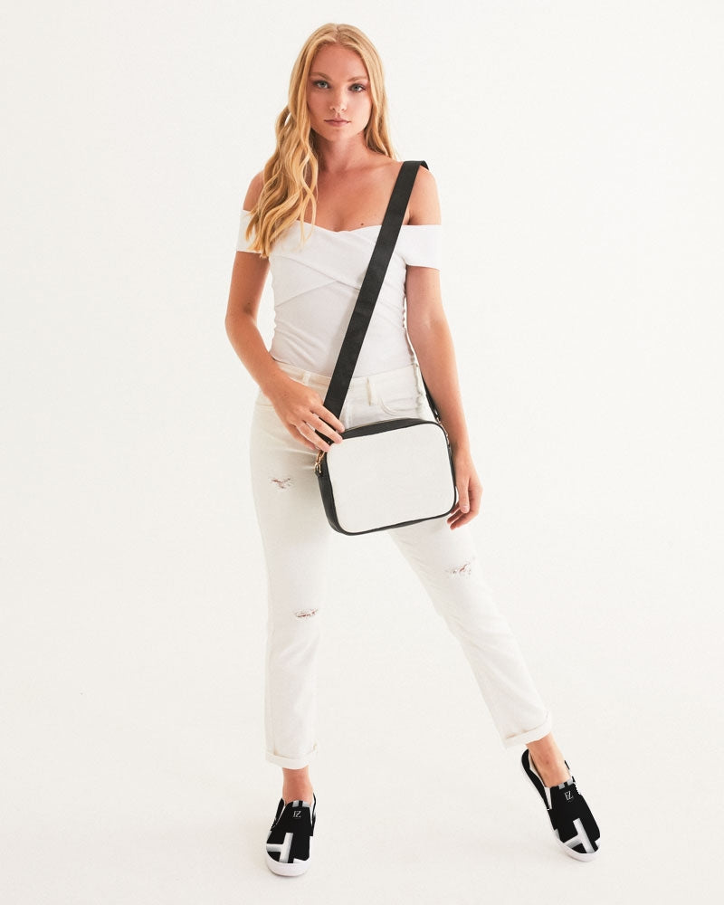 black flite women's slip-on canvas shoe