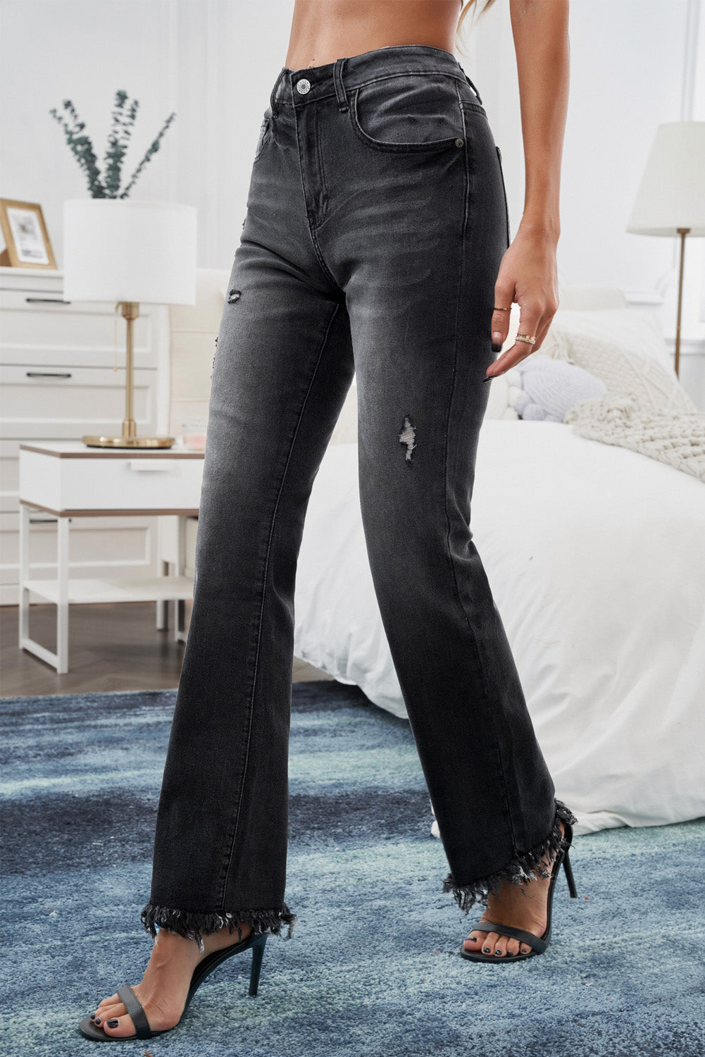 frayed hem flare leg jeans