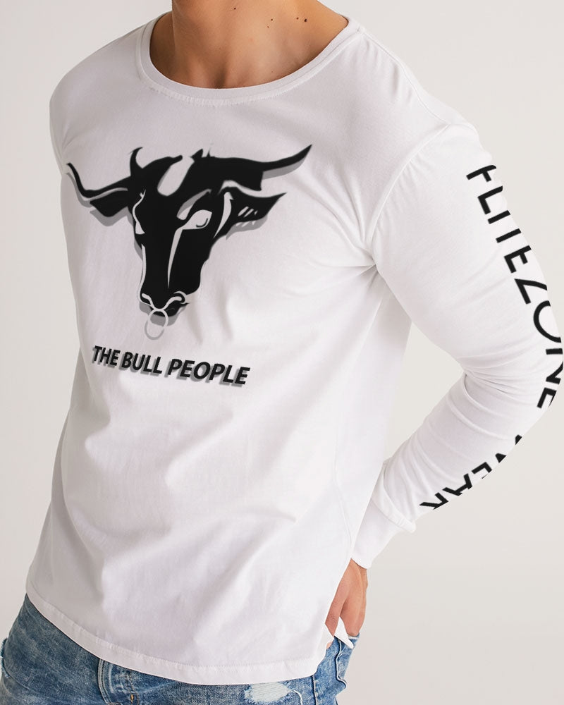 the white bull men's long sleeve tee