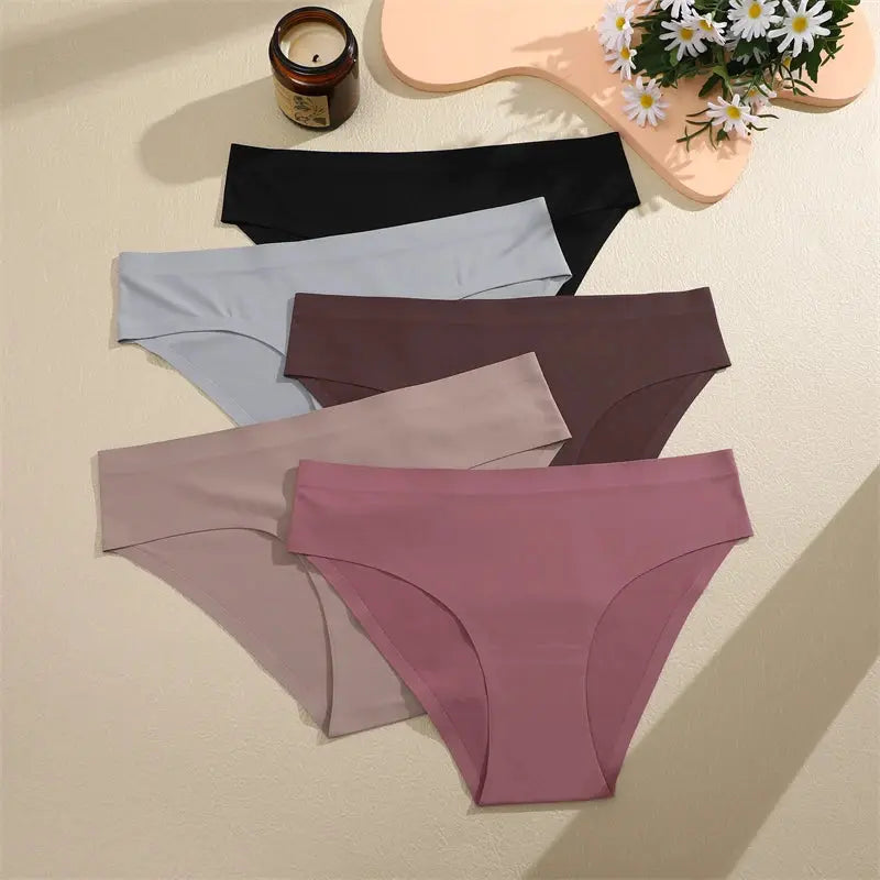 FINETOO 5PCS Seamless Panties for Women Sexy Ice Silk Underwear Soild Briefs Low Waist Comfortable Invisible Lingerie Intimates FZwear