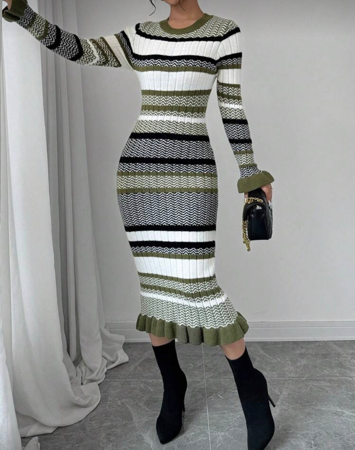 FZ Women's Striped Pattern Round Neck Fitted Long Sleeve Sweater Dress