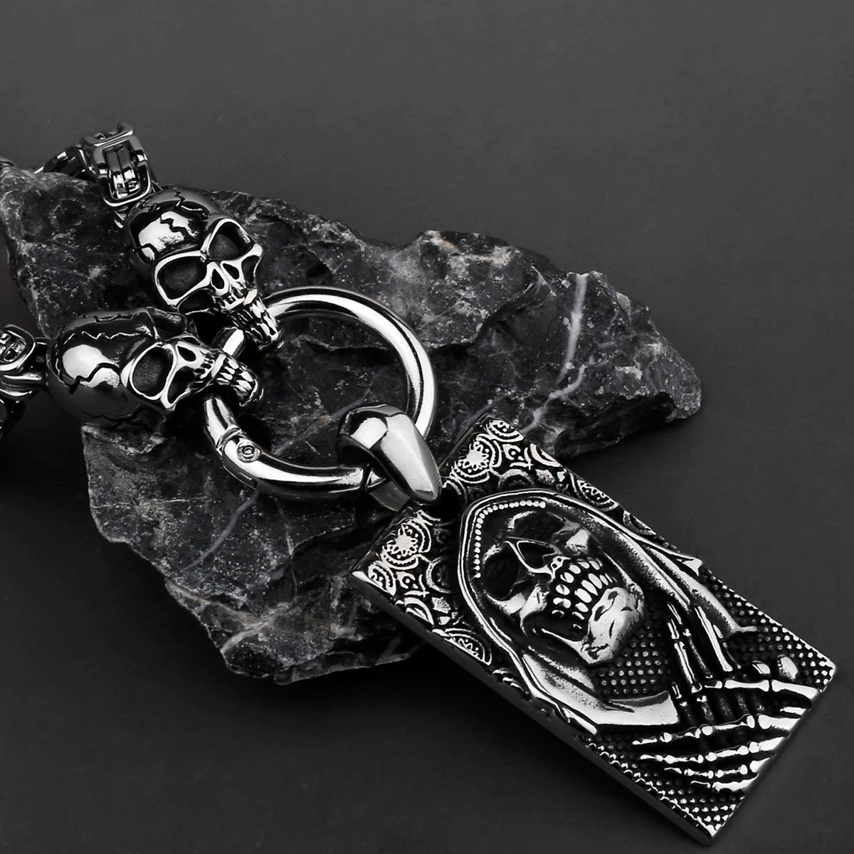 FZ Card Skull Retro Fashion Hip Hop Biker Pendant Stainless Steel Necklace - FZwear